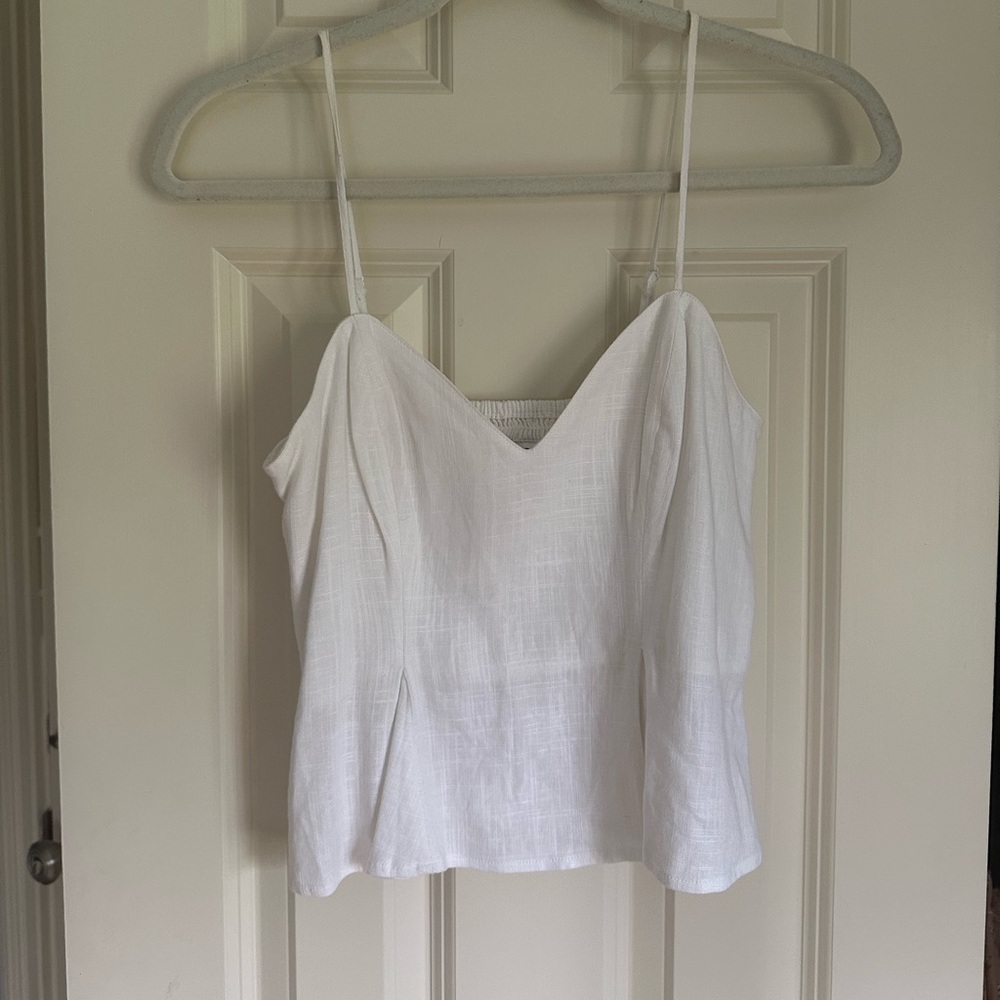 White tank